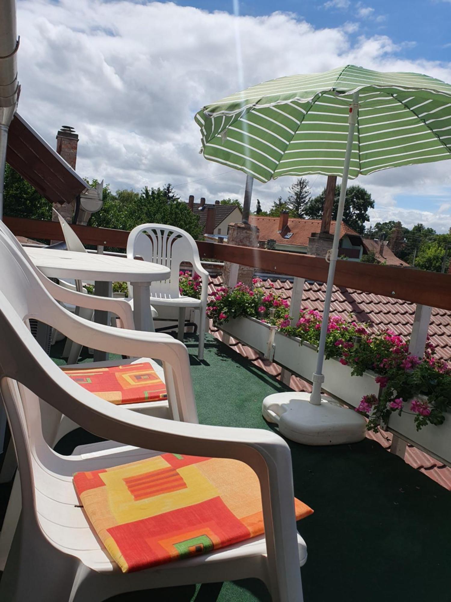 Bella Apartman Szeged Esterno foto